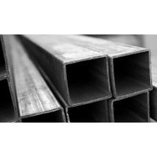 Труба профильная стальная 100х100х3