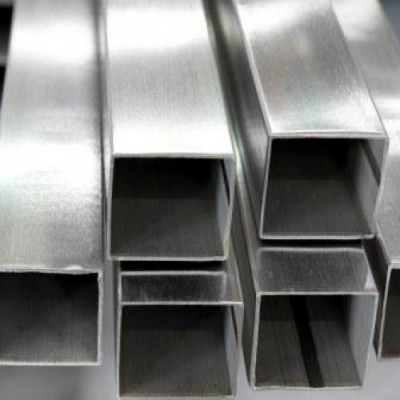 Труба профильная стальная 80х80х3